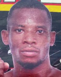 Rasuli Omari boxeador