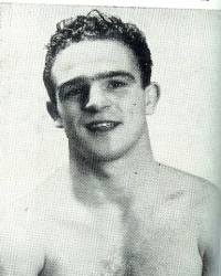 Cyrille Delannoit boxer
