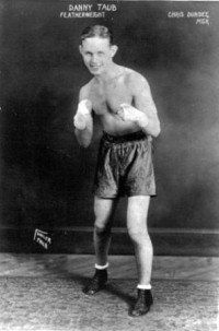 Danny Taub boxer