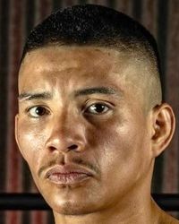 Irving Xilohua boxer