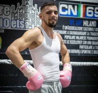 Daniele Reggi boxer