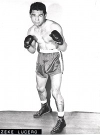 Zeke Lucero boxer