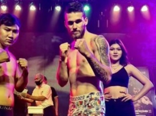 Florent Dervis boxer