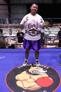 Kenny Lemos boxer