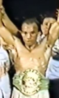 Rafael Orono boxer