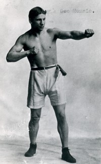 George Memsic boxer