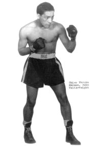 Chico Varona boxer