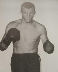 Warner Batchelor boxer