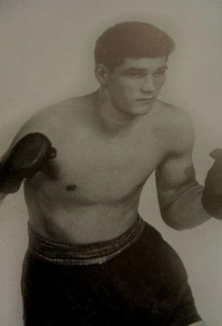 Charlie Dunn boxer