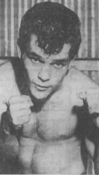 Ray Perez boxer