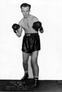 Tony Boguski boxeur