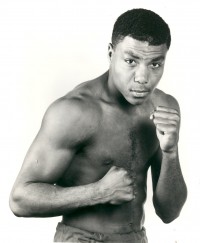 Robert Hines boxer