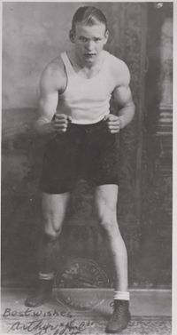 Harry Pollett boxer