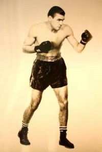 Nathan Mann boxer