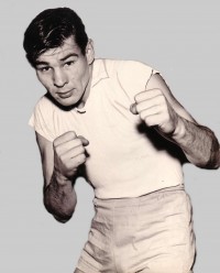 Dave Arnold boxer