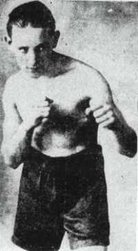 Mickey Gill boxer