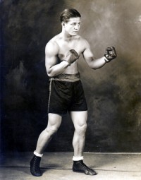 Larry Dayton boxer