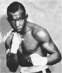 Fate Davis boxer