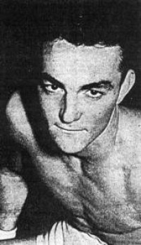 Davey Ward boxer