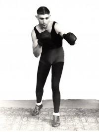 Tommy Colteaux boxer