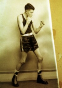 Malcolm McKenzie boxer