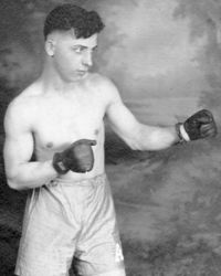 Al Paul boxer