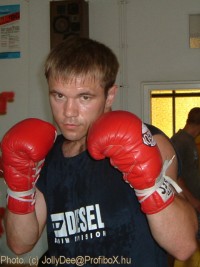 Roman Dzhuman boxeur