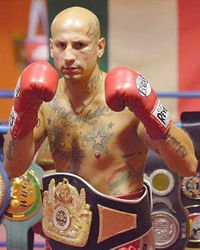 Giuseppe Lauri boxer