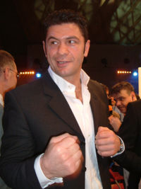Luan Krasniqi boxer