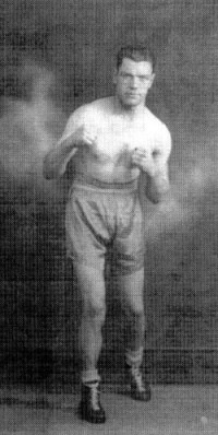 Mick Magee boxer