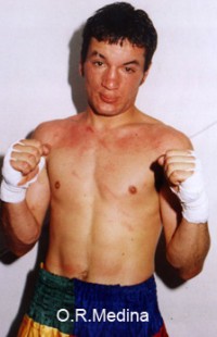 Oscar Roberto Medina boxer