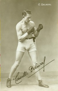 Camille Delaval boxer