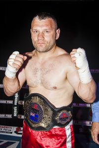 Victor Oganov boxer