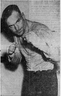 Roddy MacDonald boxer