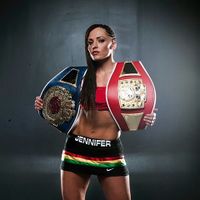 Jennifer Salinas boxeador