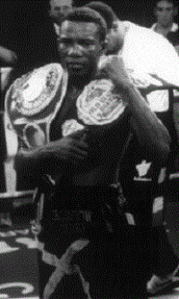 Mbulelo Botile boxeador