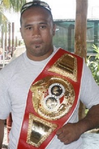 Lawrence Tauasa boxeur