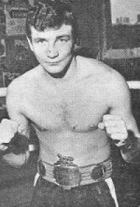 Phil Lundgren boxer
