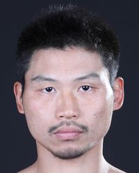 Takashi Miura boxer