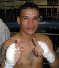 Leopoldo Arrocha boxeador