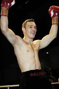 Anton Solopov boxer