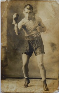 Vicente Yince boxer