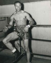 Kenny Watkins boxer