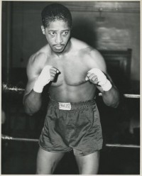 Gene Felton boxer