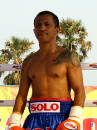 Rino Ukru boxeur
