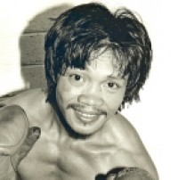 Edwin Alarcon boxer