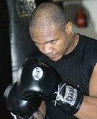 Luis Andres Pineda boxer