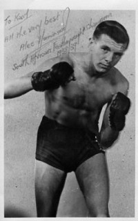Alec Hannan boxer