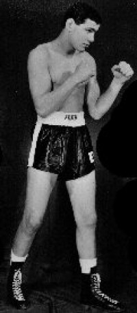 Eddie Avoth boxer
