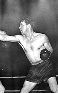 Dick Demaray boxer